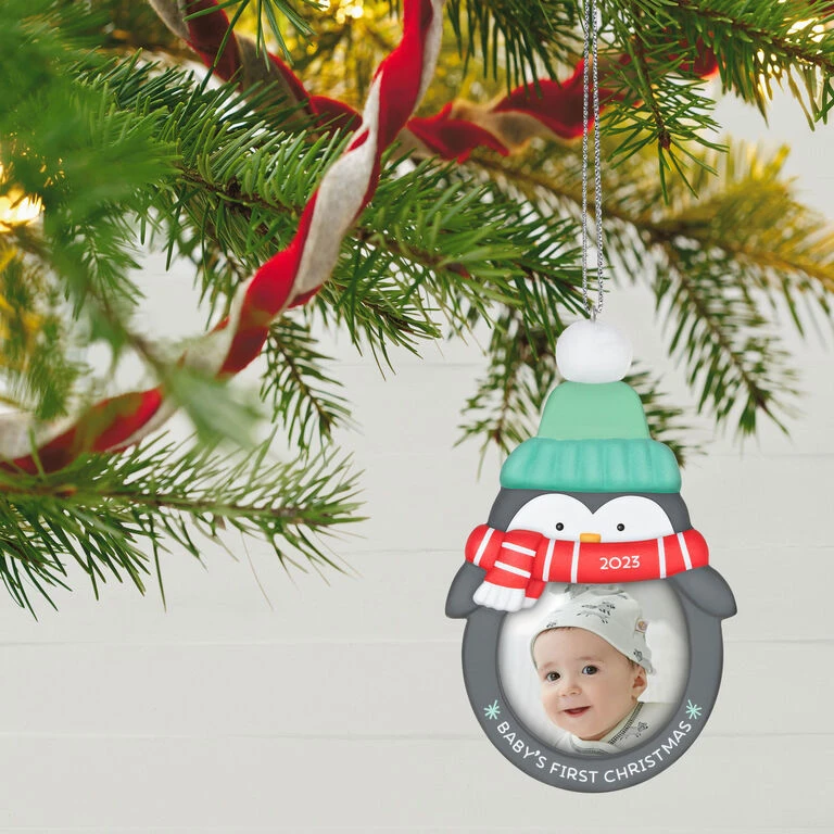 Hallmark Baby's 1st Christmas 2023 Photo Frame Ornament - Image 2