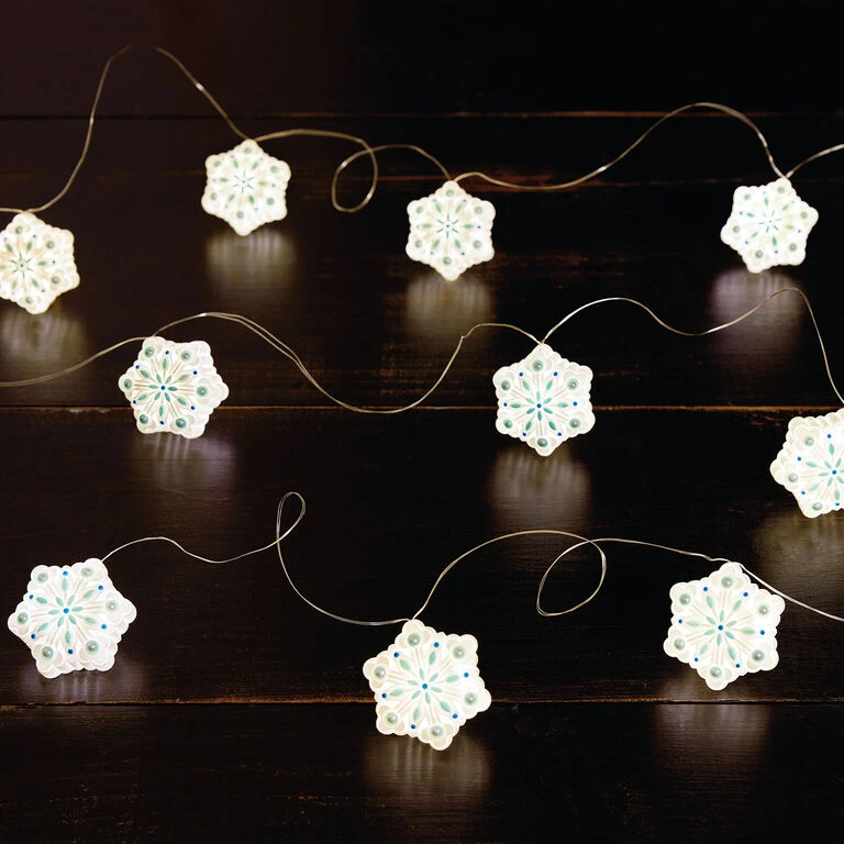 Hallmark Snowflake 10-Light Christmas String Lights, 10' - Image 2