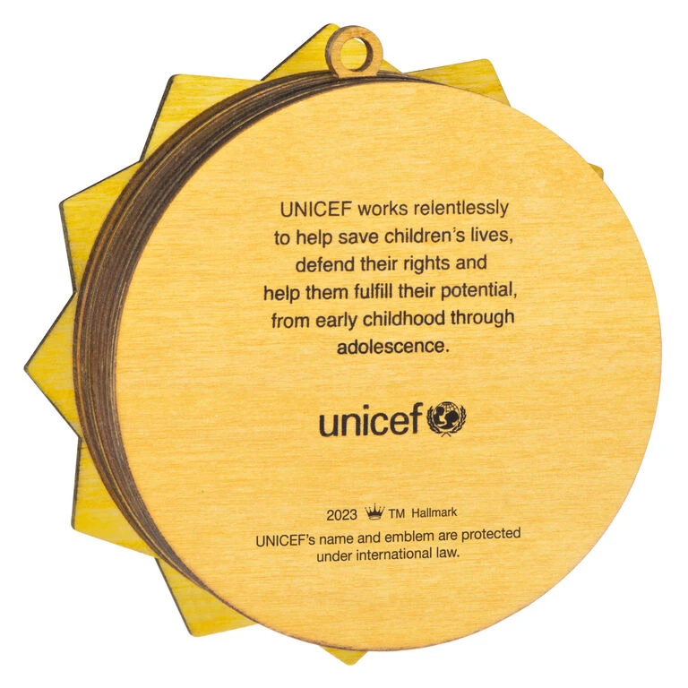 Hallmark UNICEF Every Color Of Amazing Papercraft Ornament - Image 6
